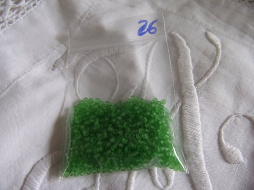 Perles rocaille verre 2mm - ,