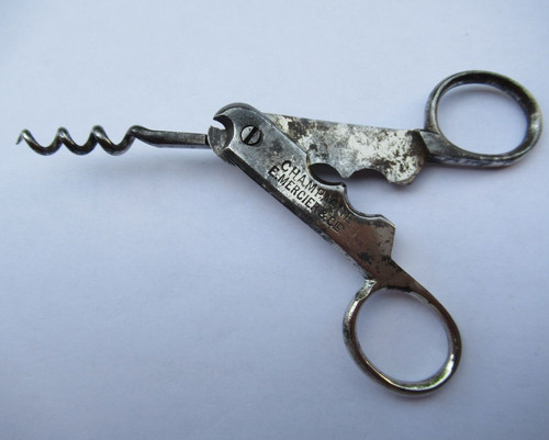 Tire bouchon coupe muselet - bouchon,
