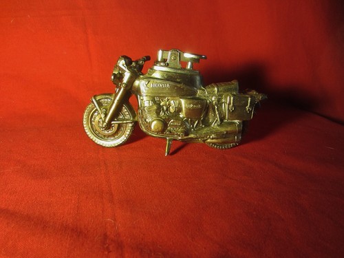 Briquet table moto honda - table,