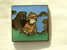 PIN'S  TINTIN AU CONGO - SIGNE