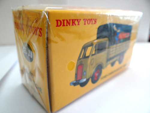 Dinky toys atlas - toys, ford