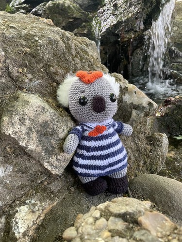 Koala écolier crochet fait - crochet,