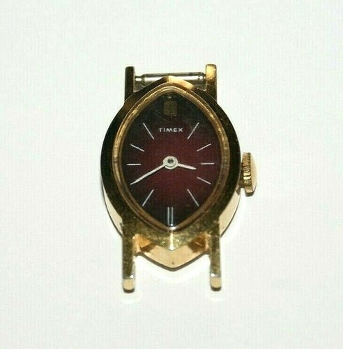 Lovely vintage timex women - lovely,