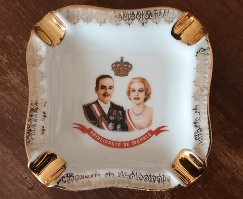 Cendrier porcelaine collection