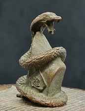 Ancienne sculpture cobra royal