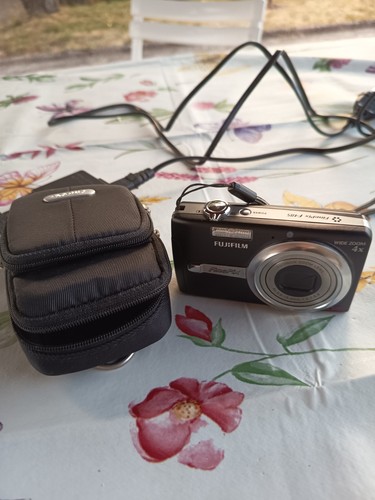 Fujifilm finepix jv300 14mp - fujifilm,