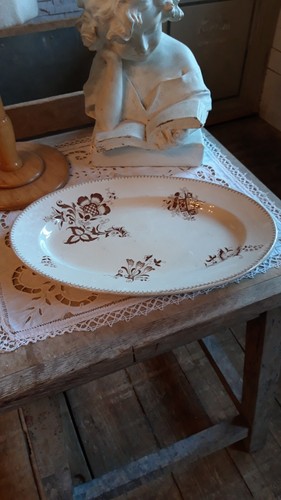 Plat ancien faience de - en,