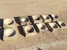 1 ancienne Pierre d'éviers