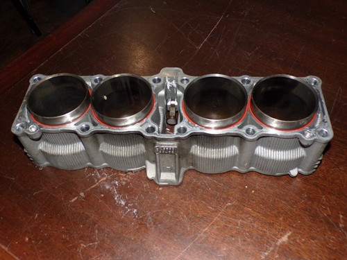 Moteur cylindre cruches - , yamaha