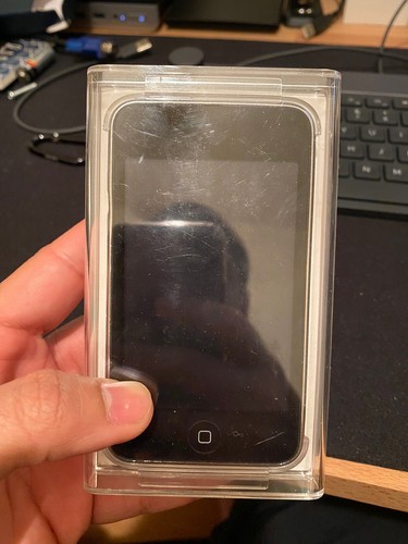Apple ipod touch 2nd - ipod, 8gb
