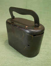 Ancienne Tirelire de Banque -