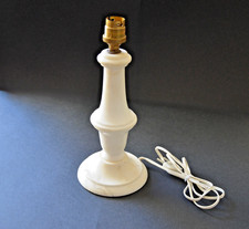 Pied de lampe en albâtre