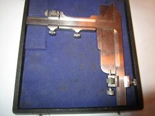 Pied à coulisse Roch France