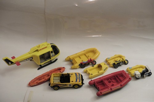 Playmobil lot de - :,