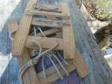 RAQUETTES A NEIGE MILITAIRE