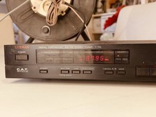 Tuner Radio LUXMAN T111-L  Parfait état cosmétique, entièrement testé