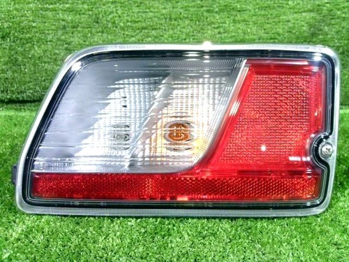 Feu arrière droit daihatsu - feu,
