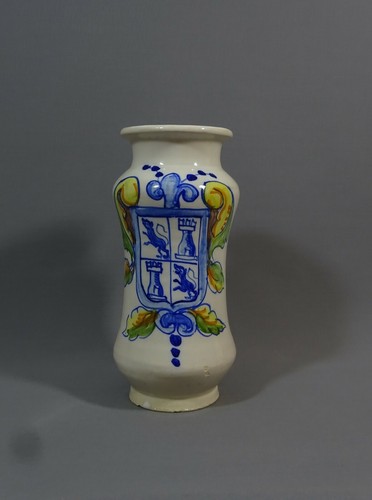 Albarello apothicaire pot - albarello,