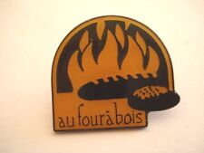 RARE WOOD OVEN PINS CRAFTSMAN BAKER BREAD PIZZA BREAD wxc 31
