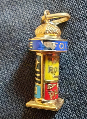 Bijou pendentif jaune - bijou,