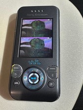 Sony Ericsson  W580i (Walkman) sur bouygues seulement probleme d ecran