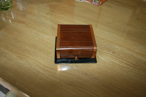 Porte cigarettes avec cendrier - cigarettes,