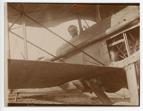 Photo 1918 jean - 1918,, sur