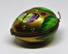 LIMOGES FRANCE BOX- PARRY-VIEILLE - VINTAGE GOLD PLUM - BUTTERFLY & LADYBUGS