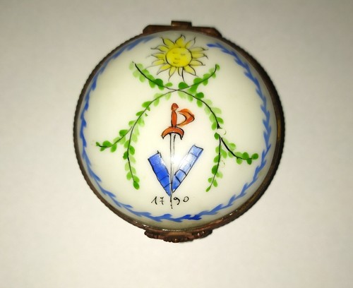 Belle boite pilules en - pilules,