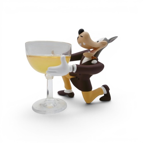 Figurine the wolf - figurine,