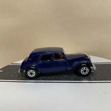 Matchbox Dinky Blue Citroen Traction Avant 15CV w/Red Interior MB-44 1:64 