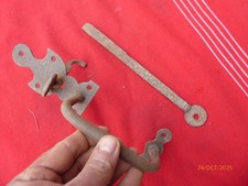 Loquet poucier en fer forgé