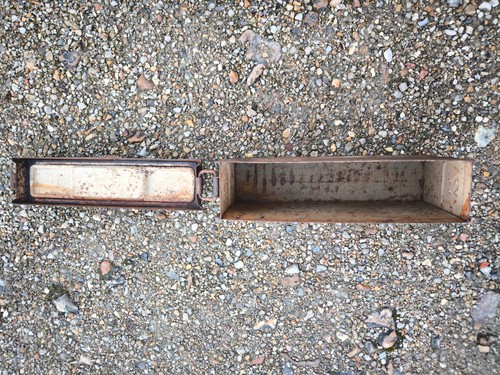 Caisse tôle sable - tôle,