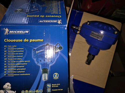 Cloueur paume pneumatique - cloueur,