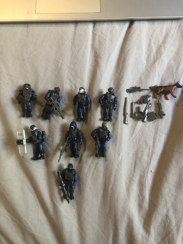Lot figurines call of - figurines,