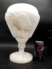 GROS PIED DE LAMPE EN MARBRE DE CARRARE DECOR DE VIGNE A ELECTRIFIER