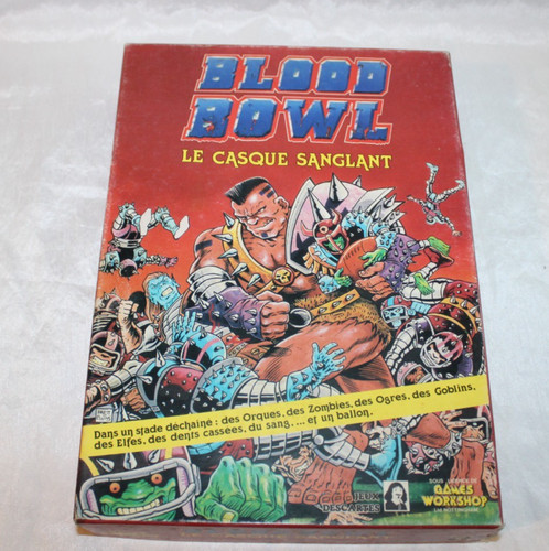Blood bowl casque - casque, sanglant