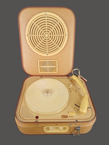 Valise tourne disque ancien