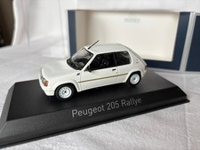 Peugeot 205 rallye blanche