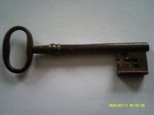 clef fer forgé ancienne