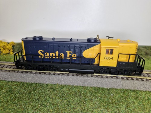 Locomotive diesel santa - locomotive,