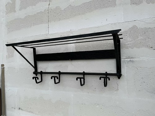Porte mentaux portant à - mentaux,