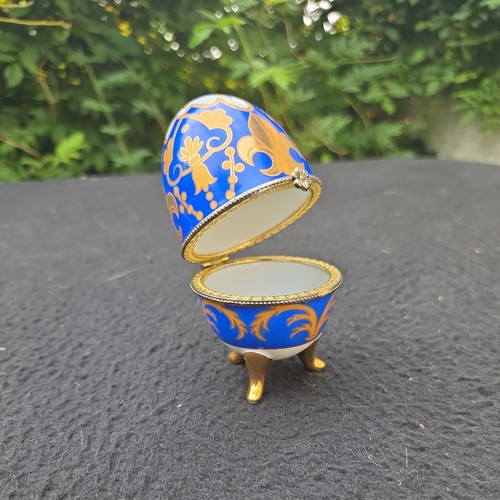 Oeuf porcelaine pilulier - oeuf, en