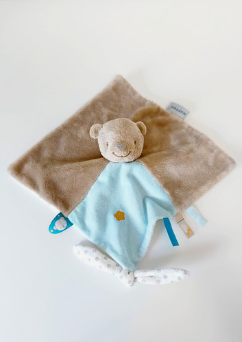 Doudou plat carré mia basile - carré,