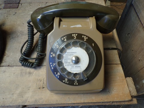 Ancien telephone cadran - ancien,