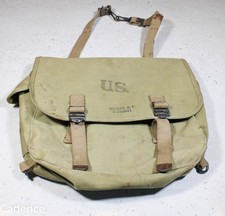 US WW2 Named Officer's Musette Bag. RF Beckley W/ Service Number 1943. Rubberize
