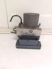 Iveco Daily 6th gen 2015 93kW ABS Control Unit 5801815699 BOS116934