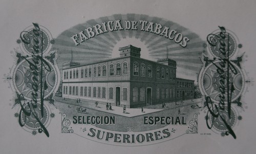 Old label cigar box - old,