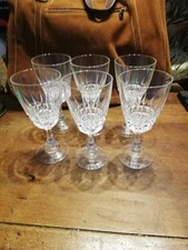 6 verres à vin en cristal