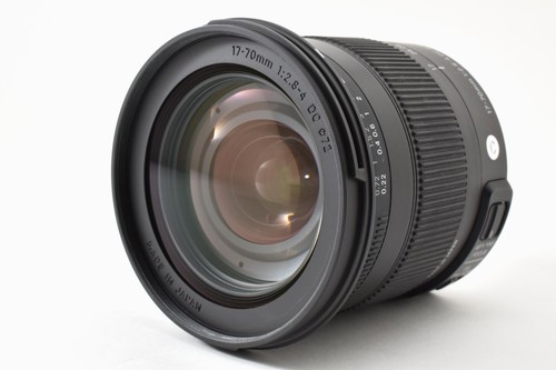 Objectif sigma 70mm 8 - 17-70mm, f/2.8-4